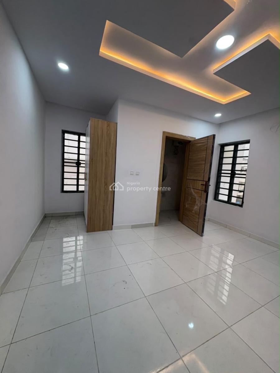 Brand New 2 Bedroom Apartment, Ologolo, Lekki, Lagos, Flat / Apartment for Rent