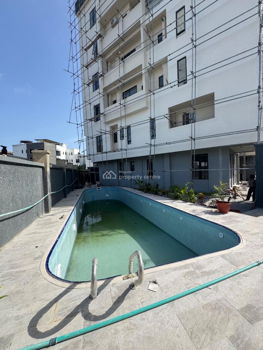 Inisde a 4 Bedroom Apartment in Ikoyi, Ikoyi, Lagos, Flat / Apartment for Sale