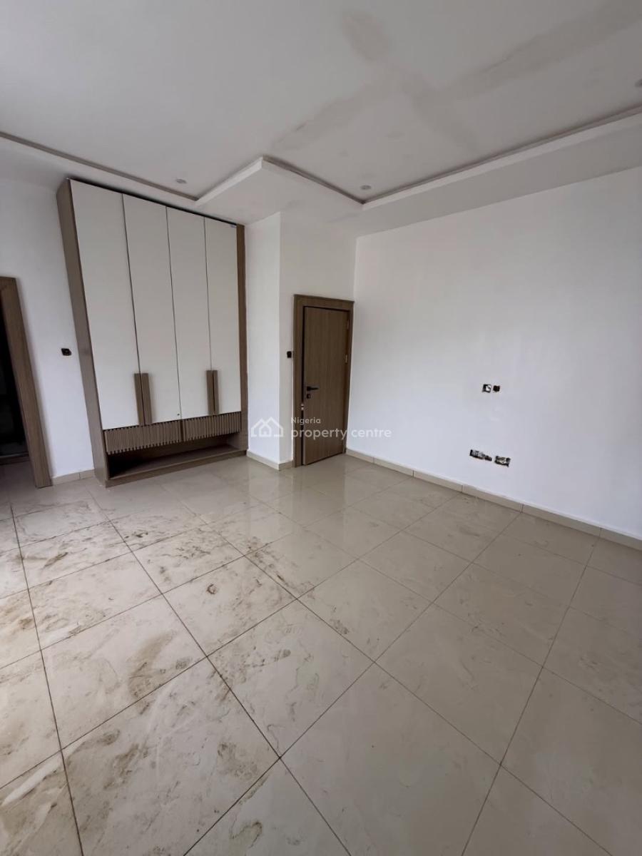 5 Bedroom Semi-detached Duplex  with Bq, Wuye, Abuja, Semi-detached Duplex for Sale