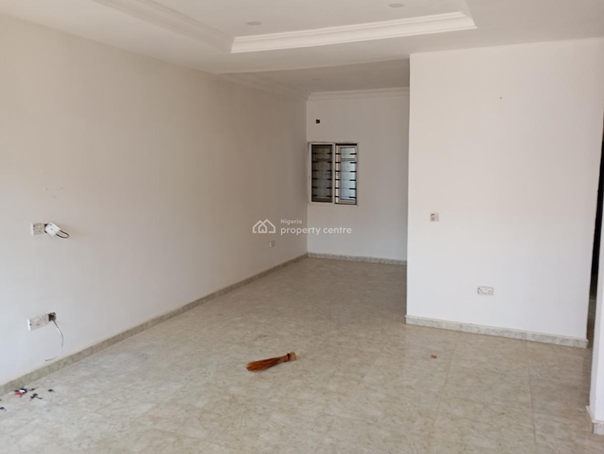 a Spacious 3 Bedroom Semi Detached Bungalow, Along Jedo Mass Housing Estate, Sabon Lugbe, Lugbe District, Abuja, Semi-detached Bungalow for Rent