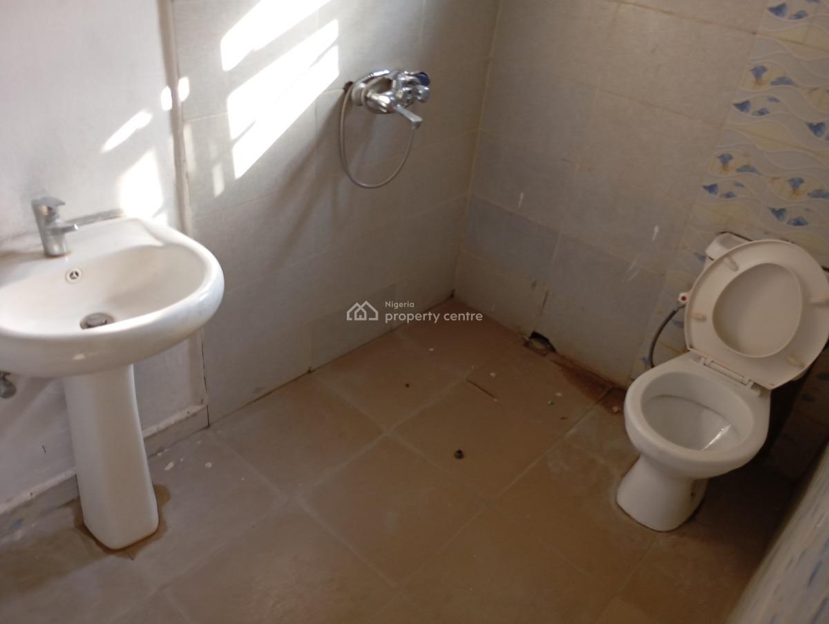 a Spacious 3 Bedroom Semi Detached Bungalow, Along Jedo Mass Housing Estate, Sabon Lugbe, Lugbe District, Abuja, Semi-detached Bungalow for Rent