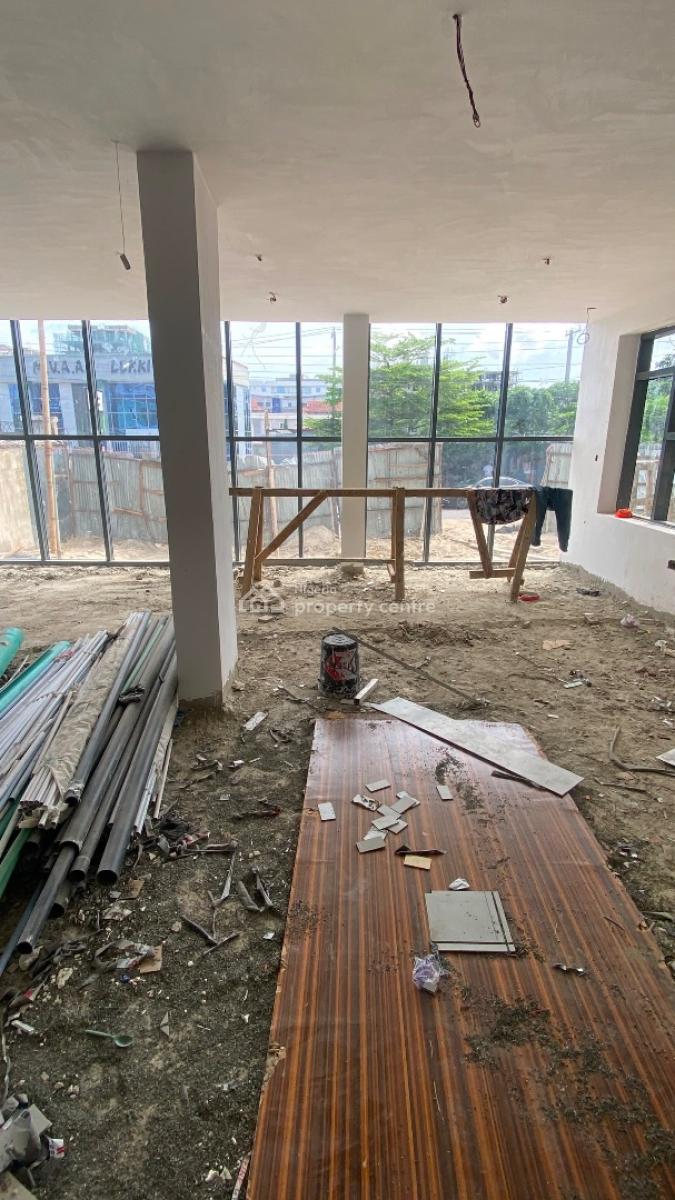 an Available Letable 200sqm Shop Space for Office and Commercial Use, Lekki Phase One ,lekki ,lagos , Nigeria, Lekki Phase 1, Lekki, Lagos, Office Space for Rent