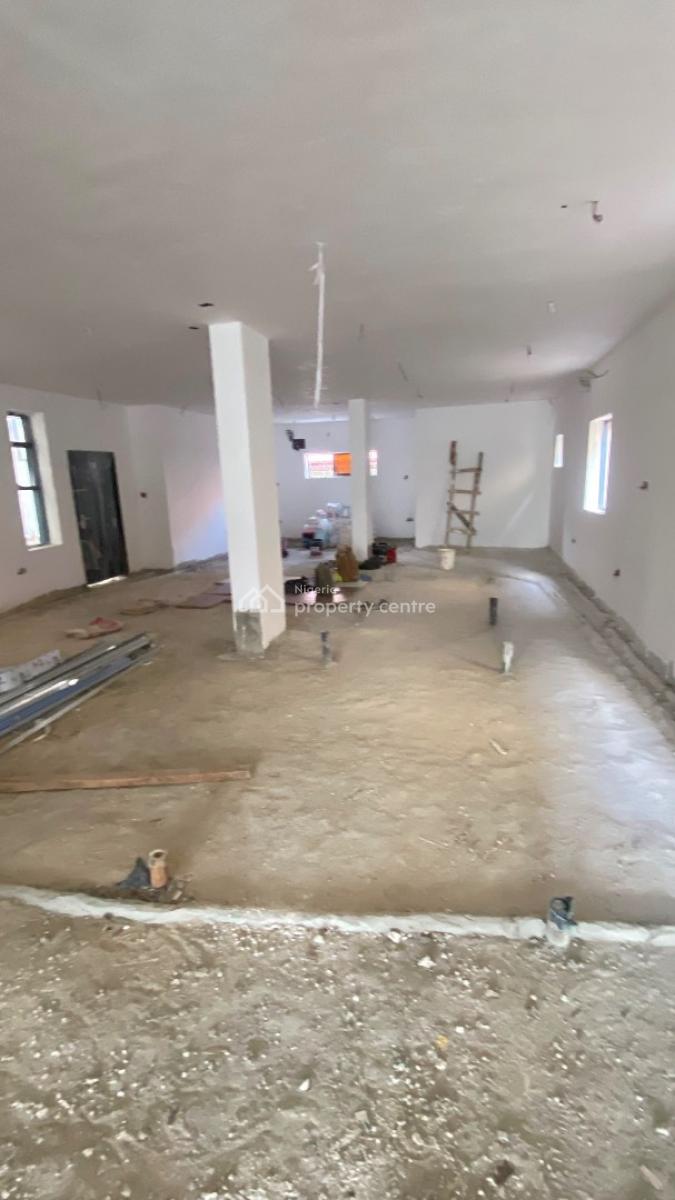 an Available Letable 200sqm Shop Space for Office and Commercial Use, Lekki Phase One ,lekki ,lagos , Nigeria, Lekki Phase 1, Lekki, Lagos, Office Space for Rent
