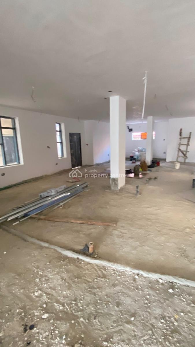 an Available Letable 200sqm Shop Space for Office and Commercial Use, Lekki Phase One ,lekki ,lagos , Nigeria, Lekki Phase 1, Lekki, Lagos, Office Space for Rent