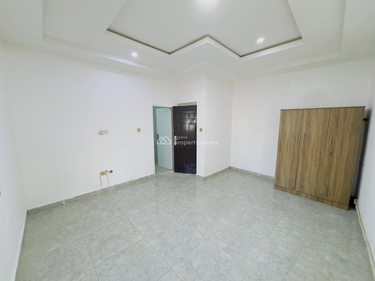 a Very Good Spacious & Serviced 2-bedroom Flat., Utako, Abuja, Flat / Apartment for Rent