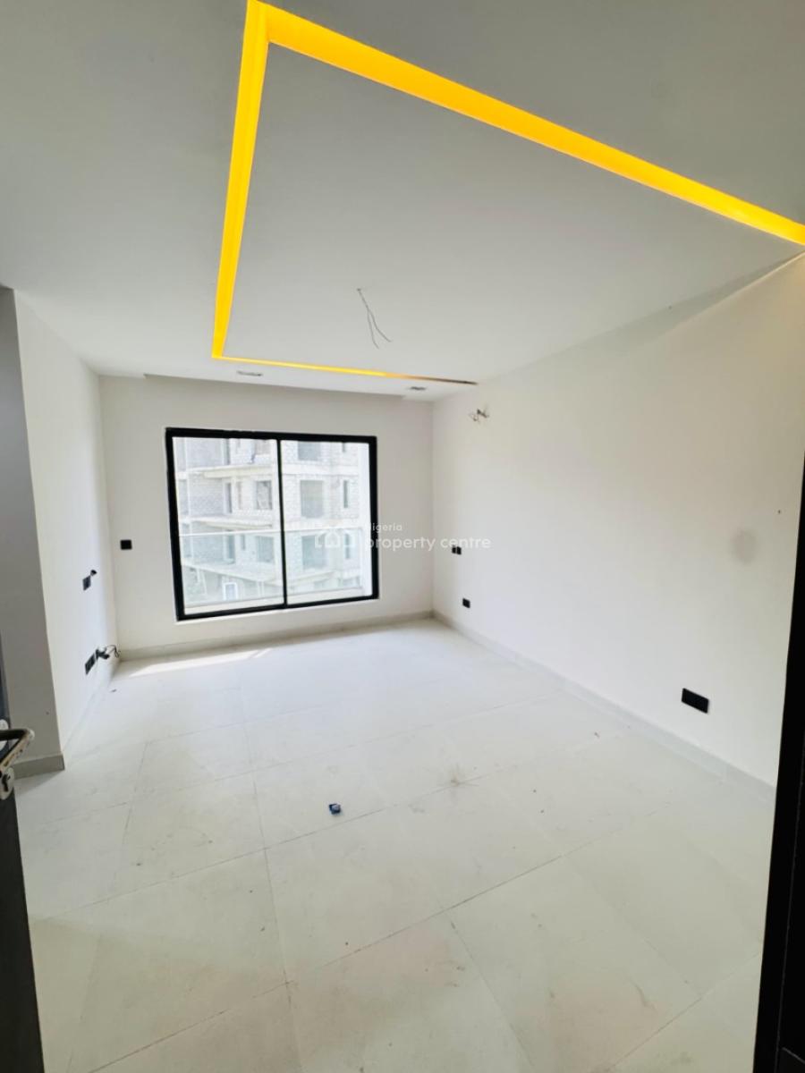 Clean and Spacious Four Bedroom Semi Detached Apartment, Off Freedom Way, Lekki Phase 1, Lekki, Lagos, Flat / Apartment for Rent