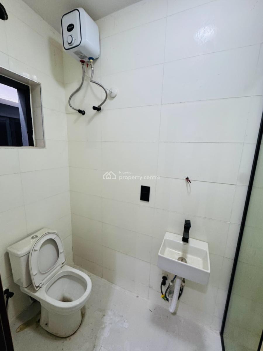 Clean and Spacious Four Bedroom Semi Detached Apartment, Off Freedom Way, Lekki Phase 1, Lekki, Lagos, Flat / Apartment for Rent