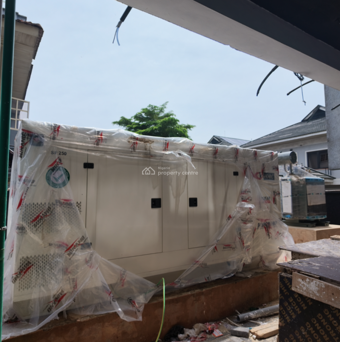Newly Built 35sqm Shop in an Ultra Modern Mall, Admiralty Way, Lekki Phase 1, Lekki, Lagos, Plaza / Complex / Mall for Rent