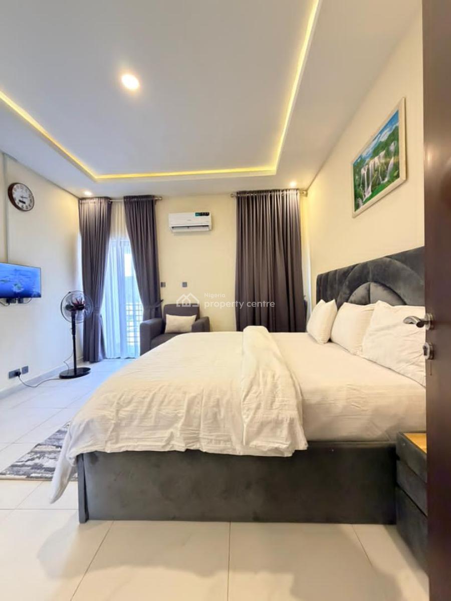 a Fully Furnished & Serviced 3-bedroom Flat, Wuye, Abuja, Flat / Apartment for Rent