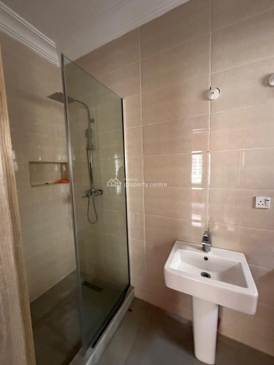 6 Bedroom Duplex, Western Foreshore Estate, Osapa, Lekki, Lagos, Detached Duplex for Sale