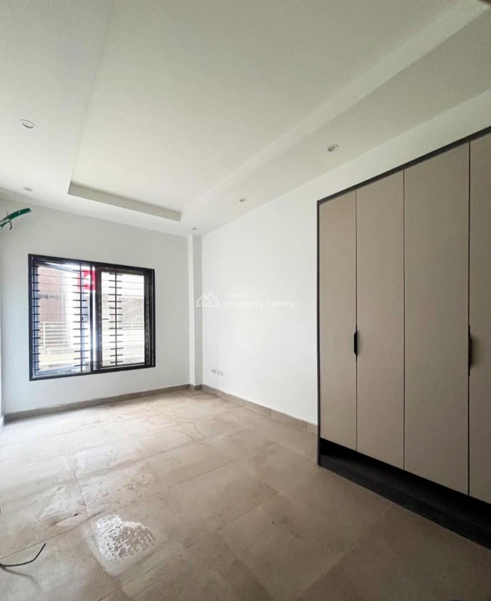 Newly Built and Serviced with 24/7 Power Supply 3 Bedroom En-suite Fla, Oniru, Victoria Island (vi), Lagos, Flat / Apartment for Sale