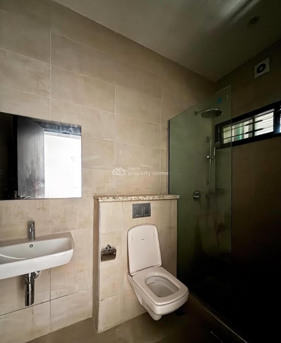 Newly Built and Serviced with 24/7 Power Supply 3 Bedroom En-suite Fla, Oniru, Victoria Island (vi), Lagos, Flat / Apartment for Rent