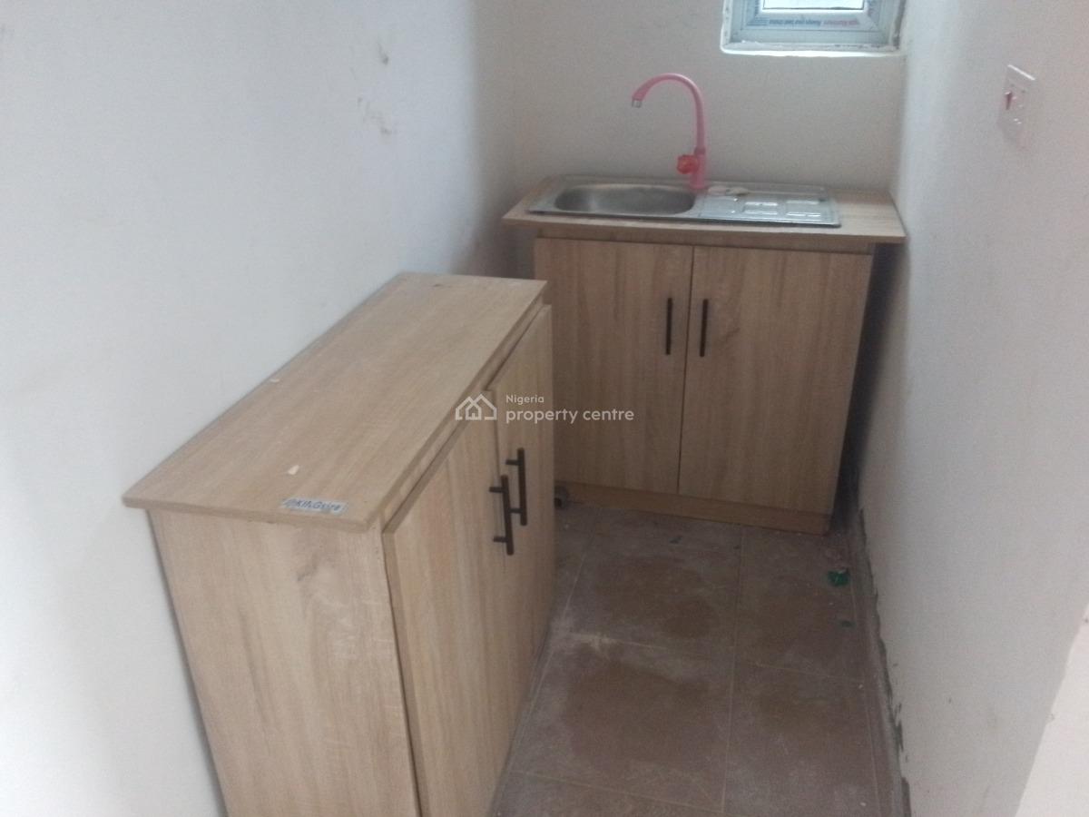 Newly Buildt Spacious Luxury 1 Bedroom Flat with Excellent Features, Victory Estate, Ogombo, Ajah, Lagos, Self Contain (single Rooms) for Rent