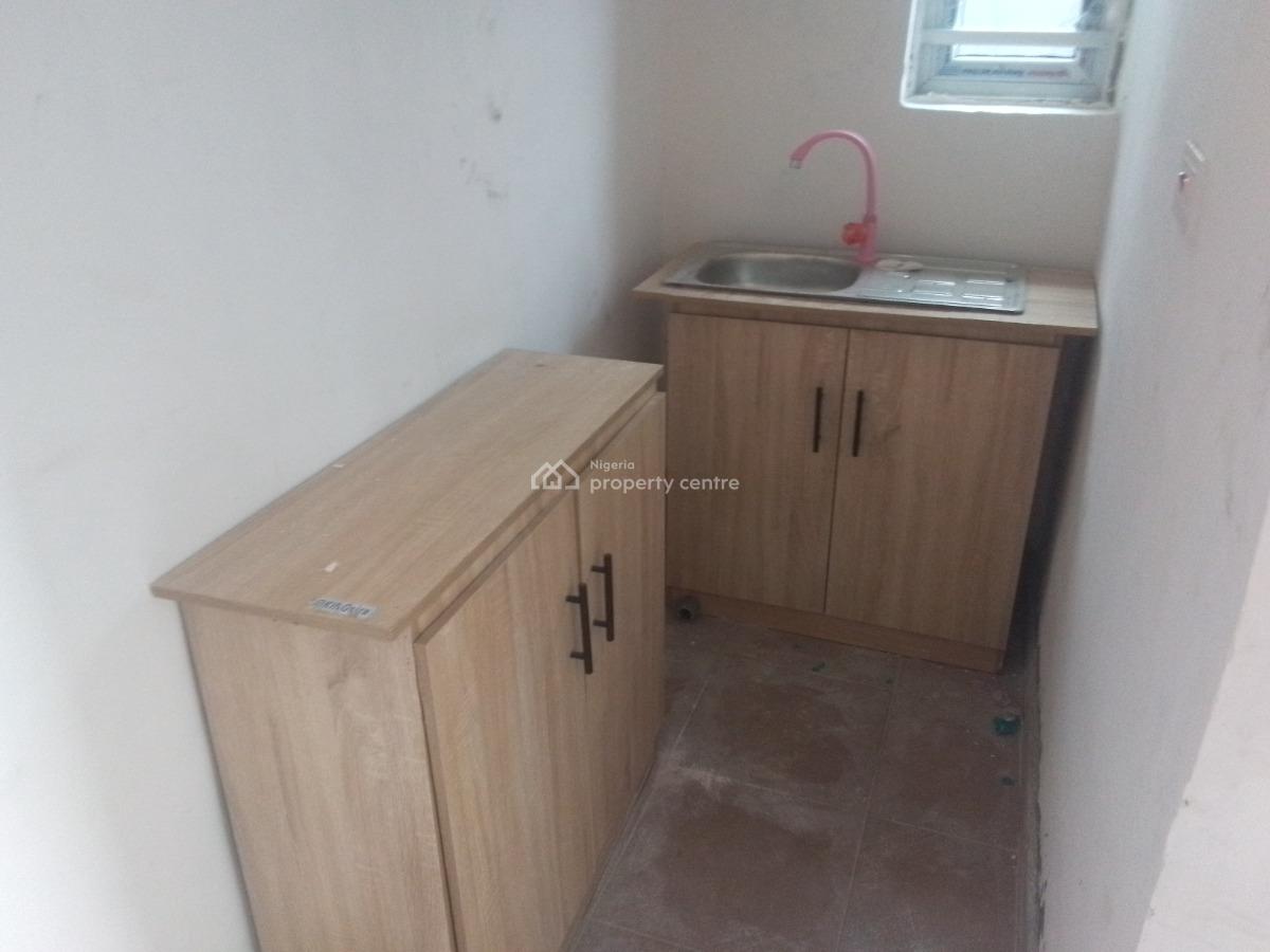 Newly Buildt Spacious Luxury 1 Bedroom Flat with Excellent Features, Victory Estate, Ogombo, Ajah, Lagos, Self Contain (single Rooms) for Rent