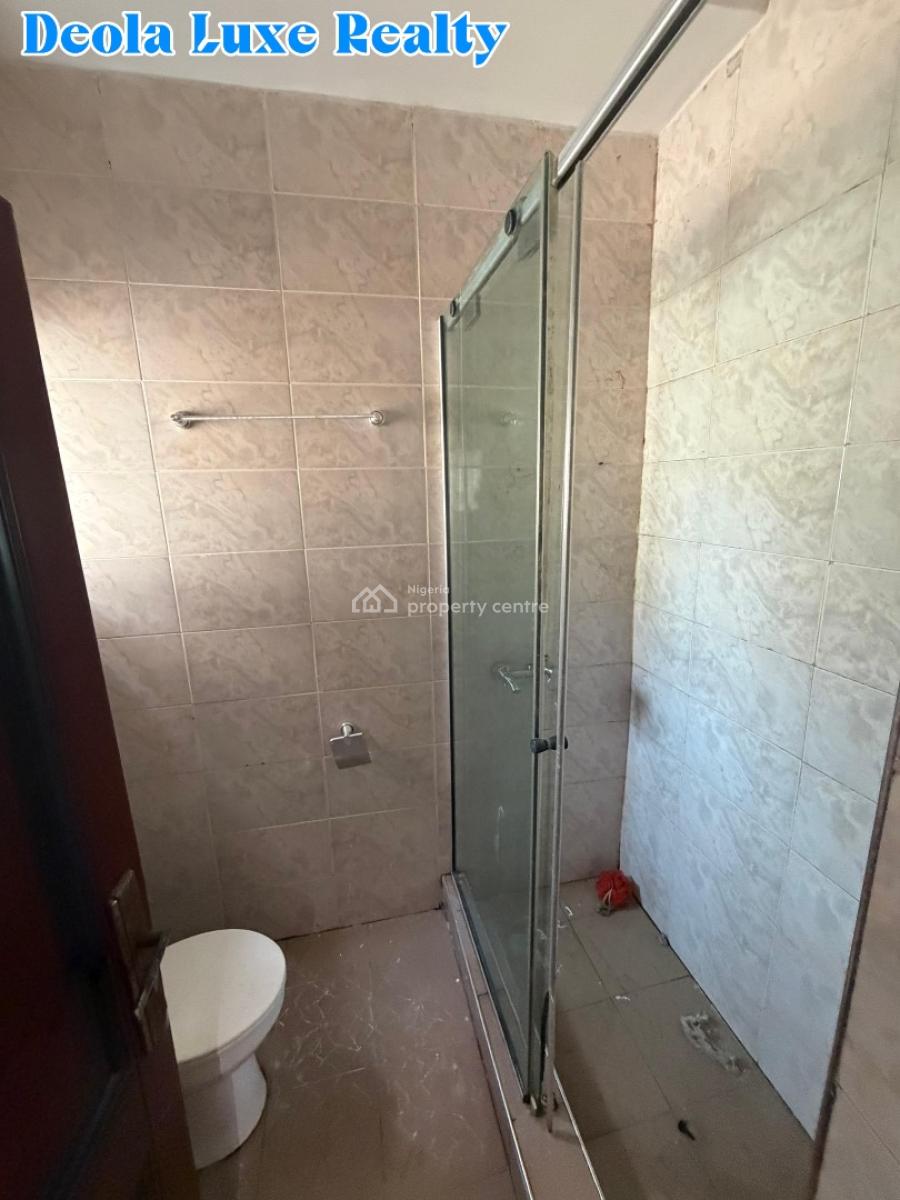 a Nice and Well Maintained 2 Bedrooms Self Service Apartment, By Emma Abimbola, Lekki Phase 1, Lekki, Lagos, Flat / Apartment for Rent