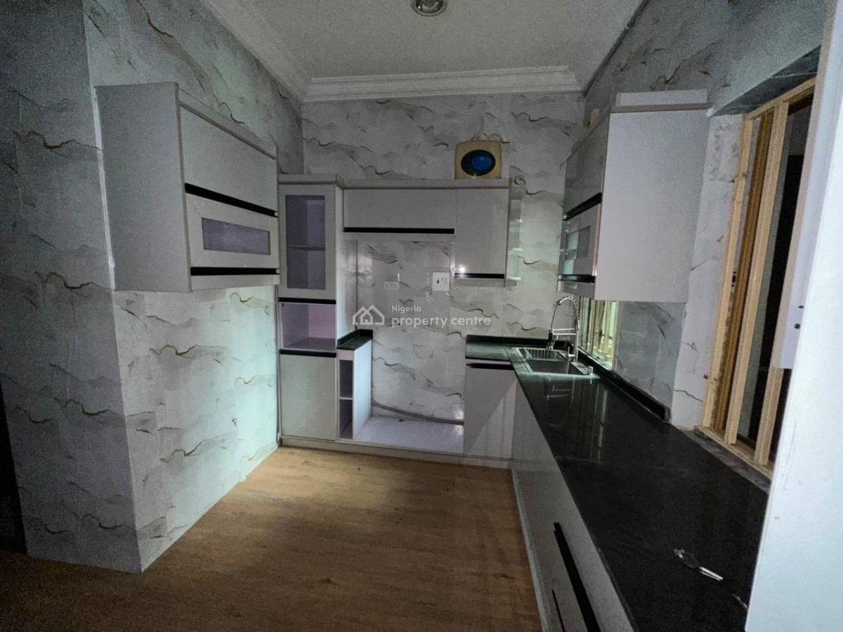 Spacious Bedrooms with En-suite Bathrooms Terrace Duplex, Maitama District, Abuja, Terraced Duplex for Rent