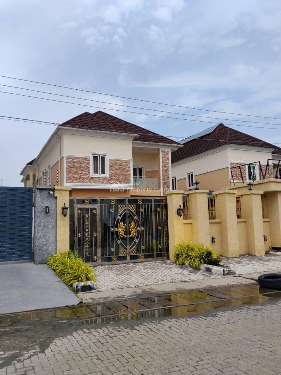 Bedrooms with 2 Rooms Bq, Lekki Phase 1, Lekki, Lagos, Detached Duplex for Sale
