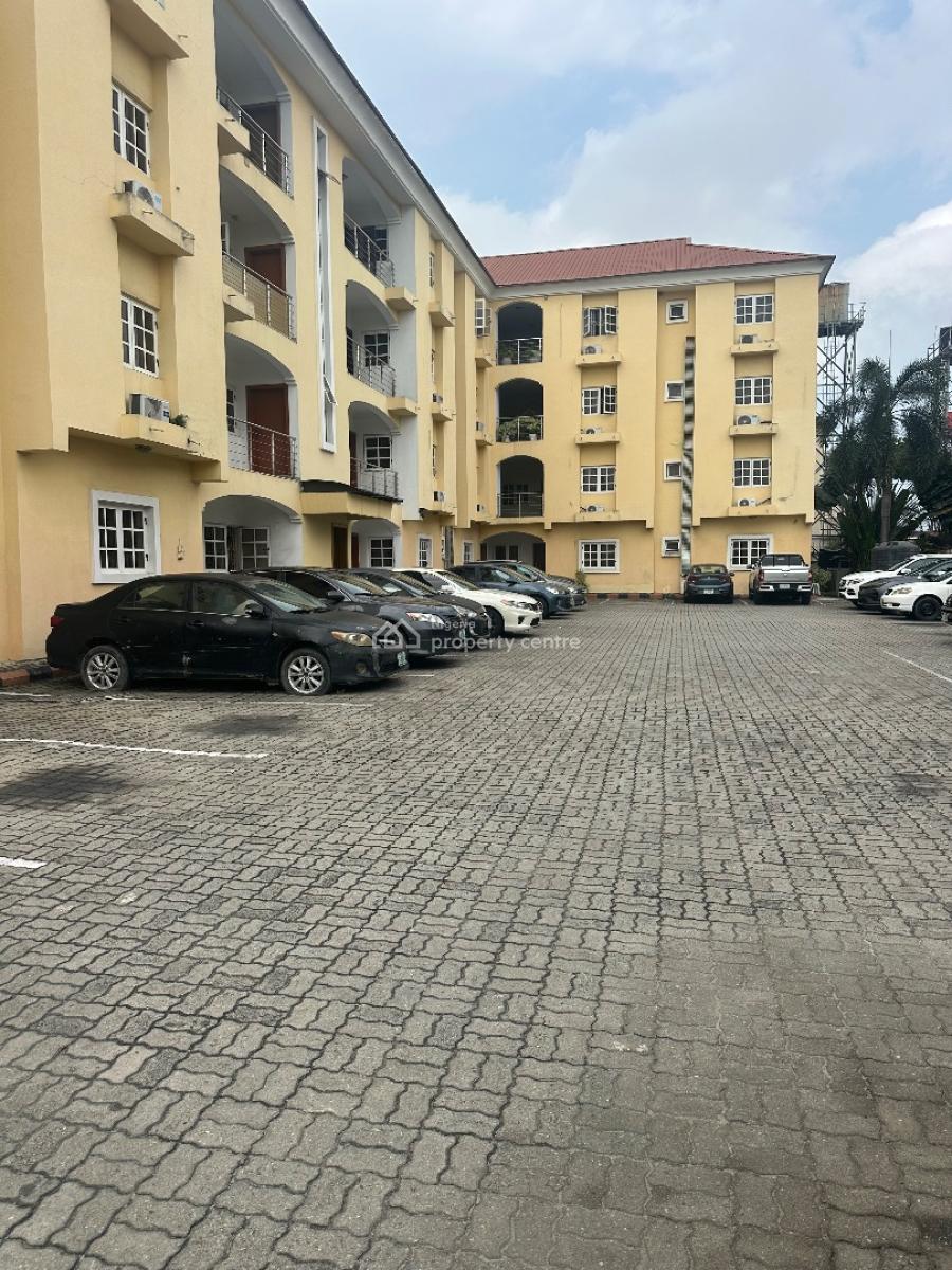 Luxury 3 Bedroom Apartment, Off Studio 24 Lekki Phase 1, Lekki Phase 1, Lekki, Lagos, Flat / Apartment for Rent