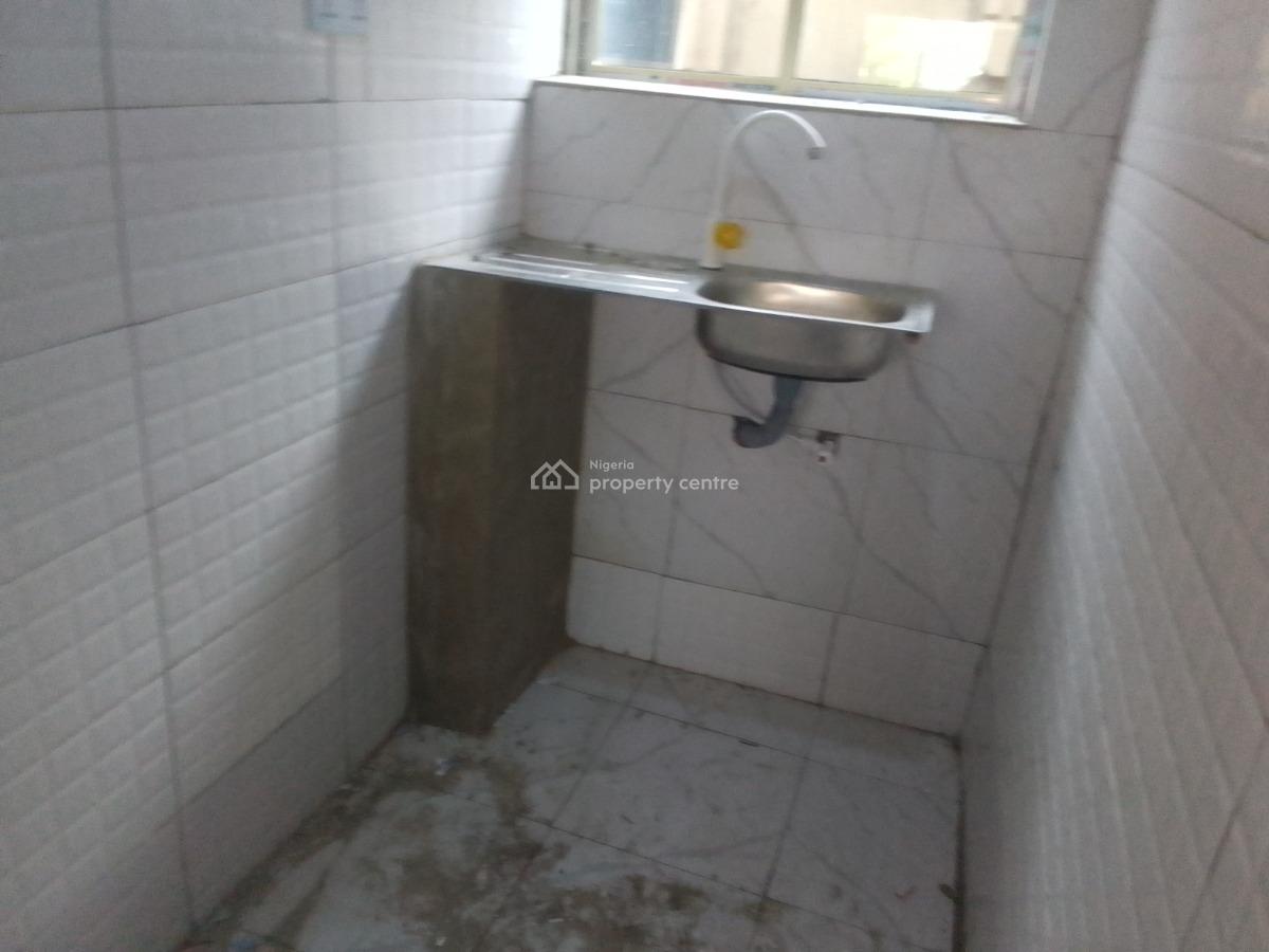 Newly Buildt Spacious Luxury Selfcon with Excellent Features, Victory Estate Rd, Ogombo, Ajah, Lagos, Self Contain (single Rooms) for Rent