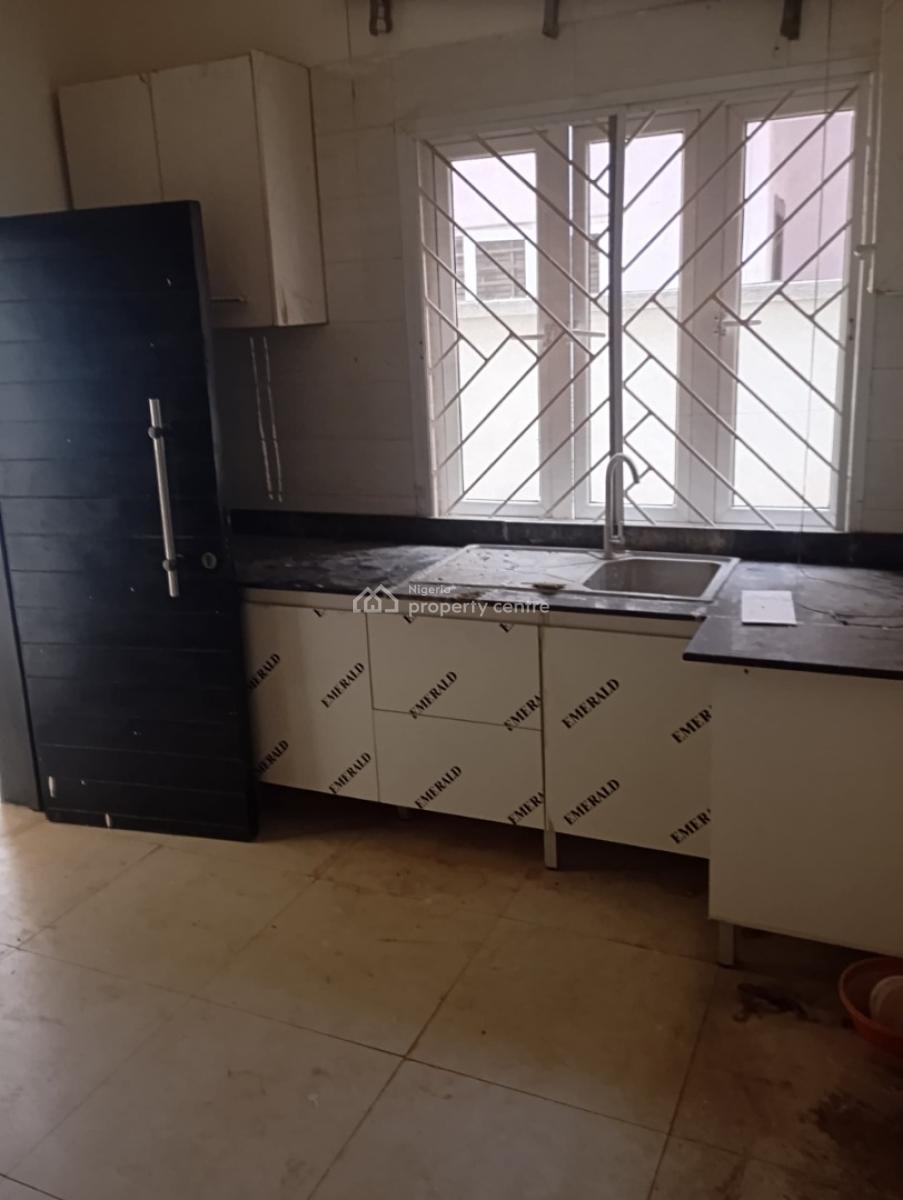 Newly Renovated 3 Bedroom Flat, Off T.f. Kuboye Road, Lekki Phase 1, Lagos., Lekki Phase 1, Lekki, Lagos, Flat / Apartment for Rent