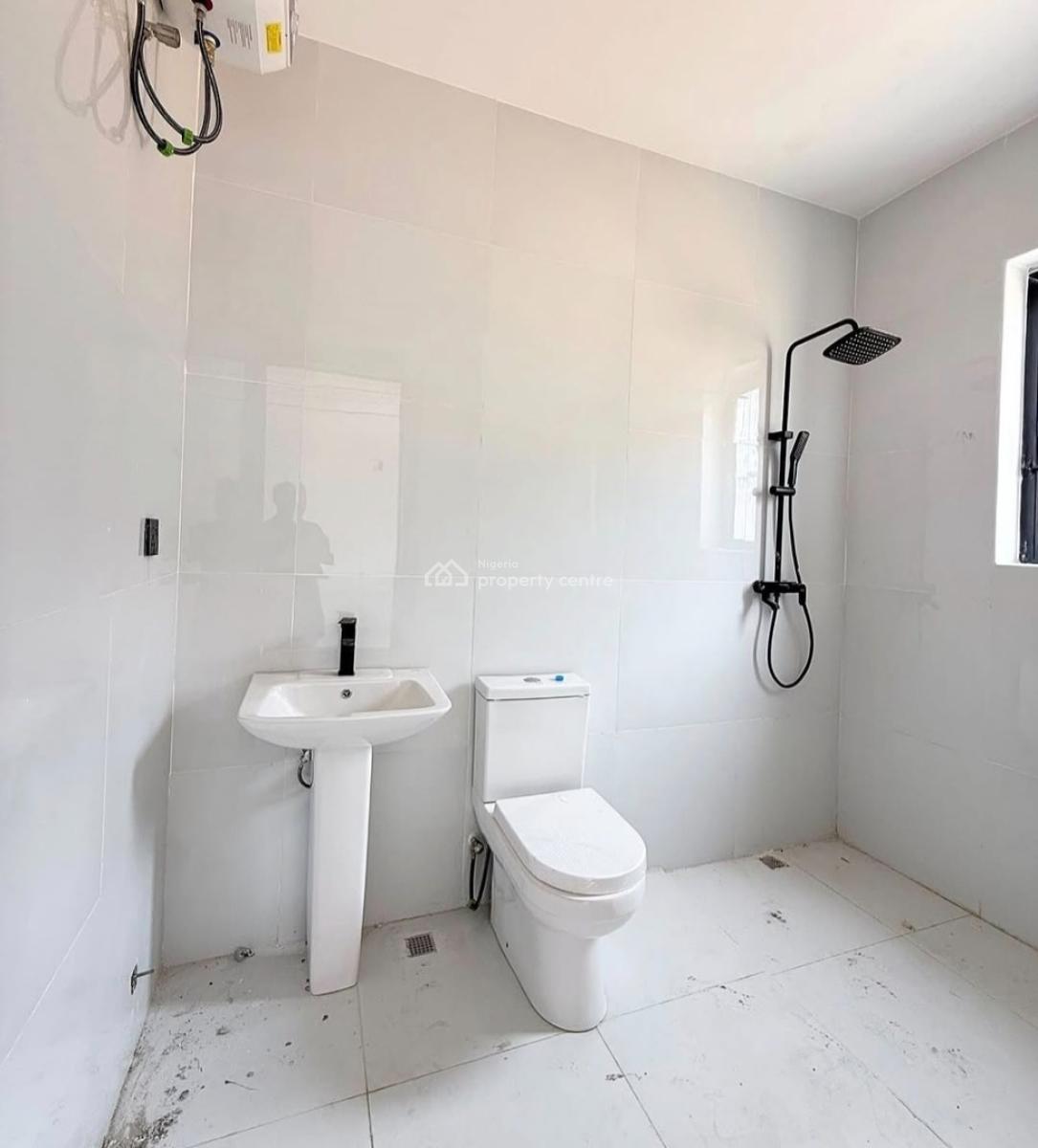 Fully Service 2 Bedroom Apartment with Bq, Off Freedom Way, Lekki Phase 1, Lekki, Lagos, House for Rent
