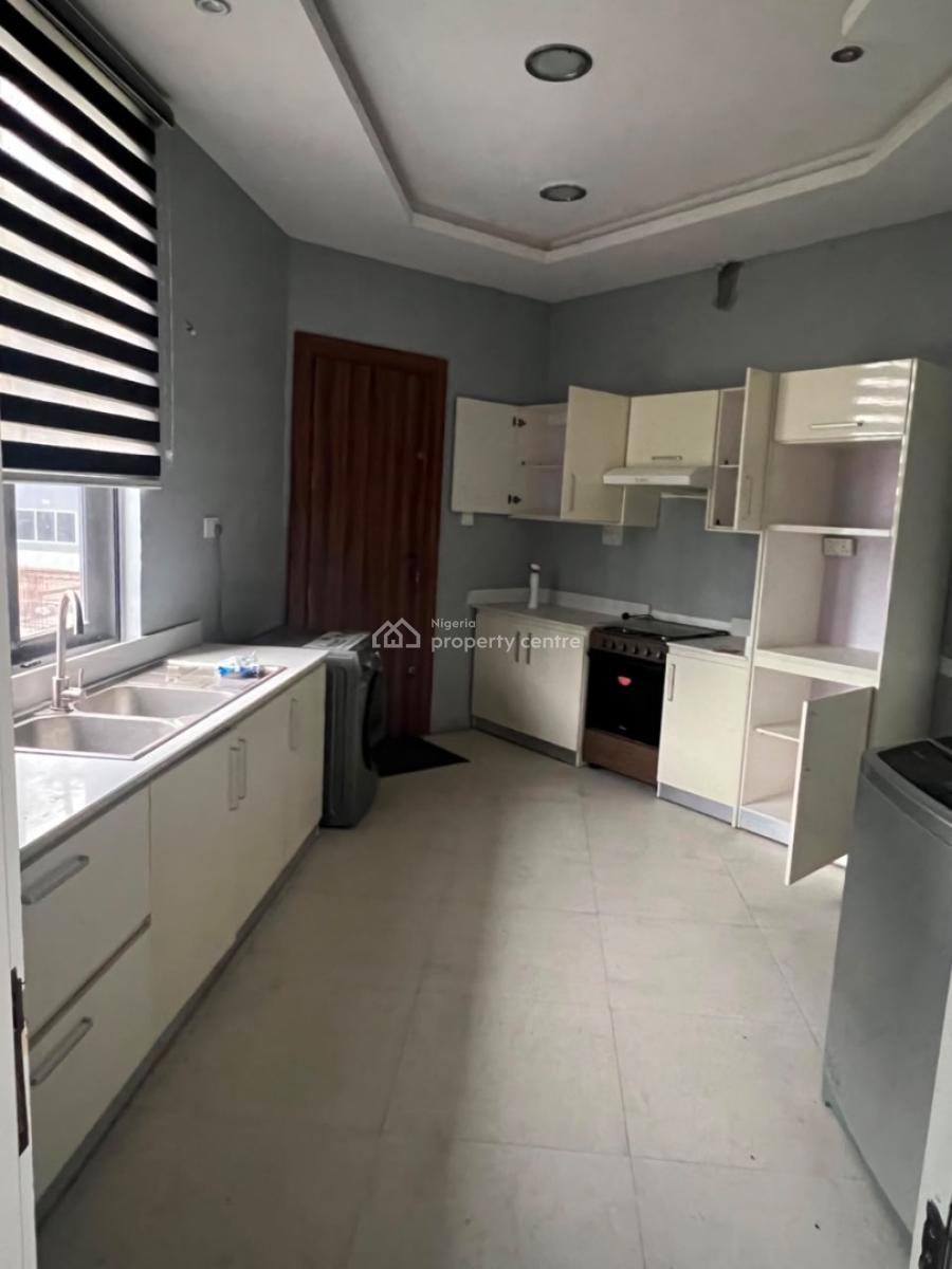 Spacious! Direct Listing: 3 Bedroom Apartment with Pool & Gym, Lekki Phase 1, Lekki, Lagos, House for Rent
