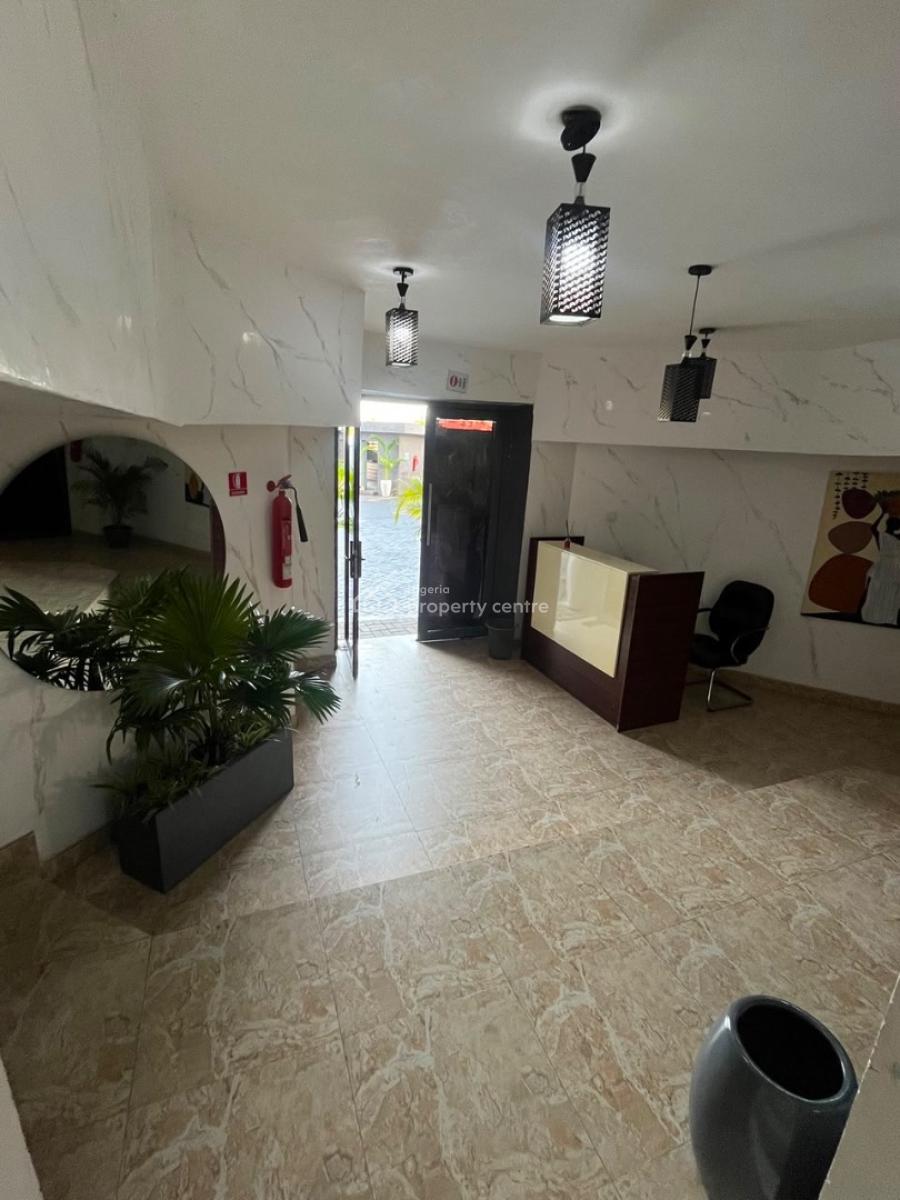 Spacious! Direct Listing: 3 Bedroom Apartment with Pool & Gym, Lekki Phase 1, Lekki, Lagos, House for Rent