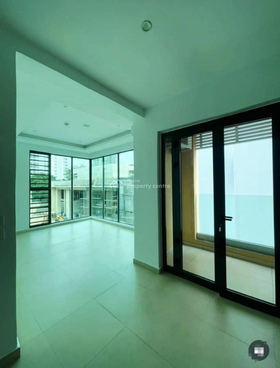 Well Maintained 4 Bedroom Mansionatte, Ikoyi, Lagos, Detached Duplex for Sale