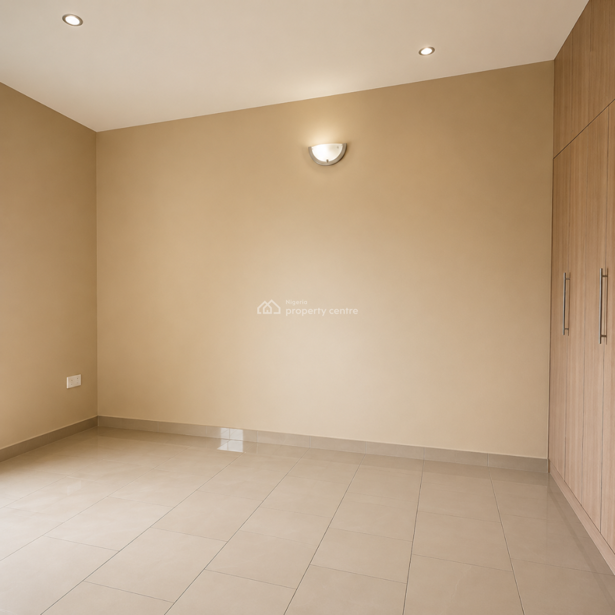 a Nice Room in a Shared Apartment, Off Alaguntun, Ilaje, Ajah, Lagos, Self Contain (single Rooms) for Rent