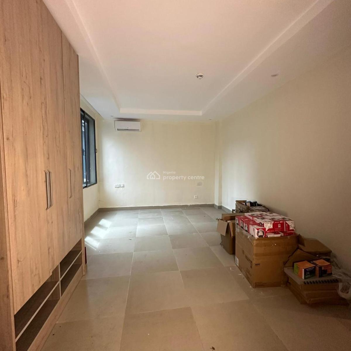 Spacious 2bedroom Luxury Apartment, Lekki Phase 1, Lekki, Lagos, Flat / Apartment for Sale
