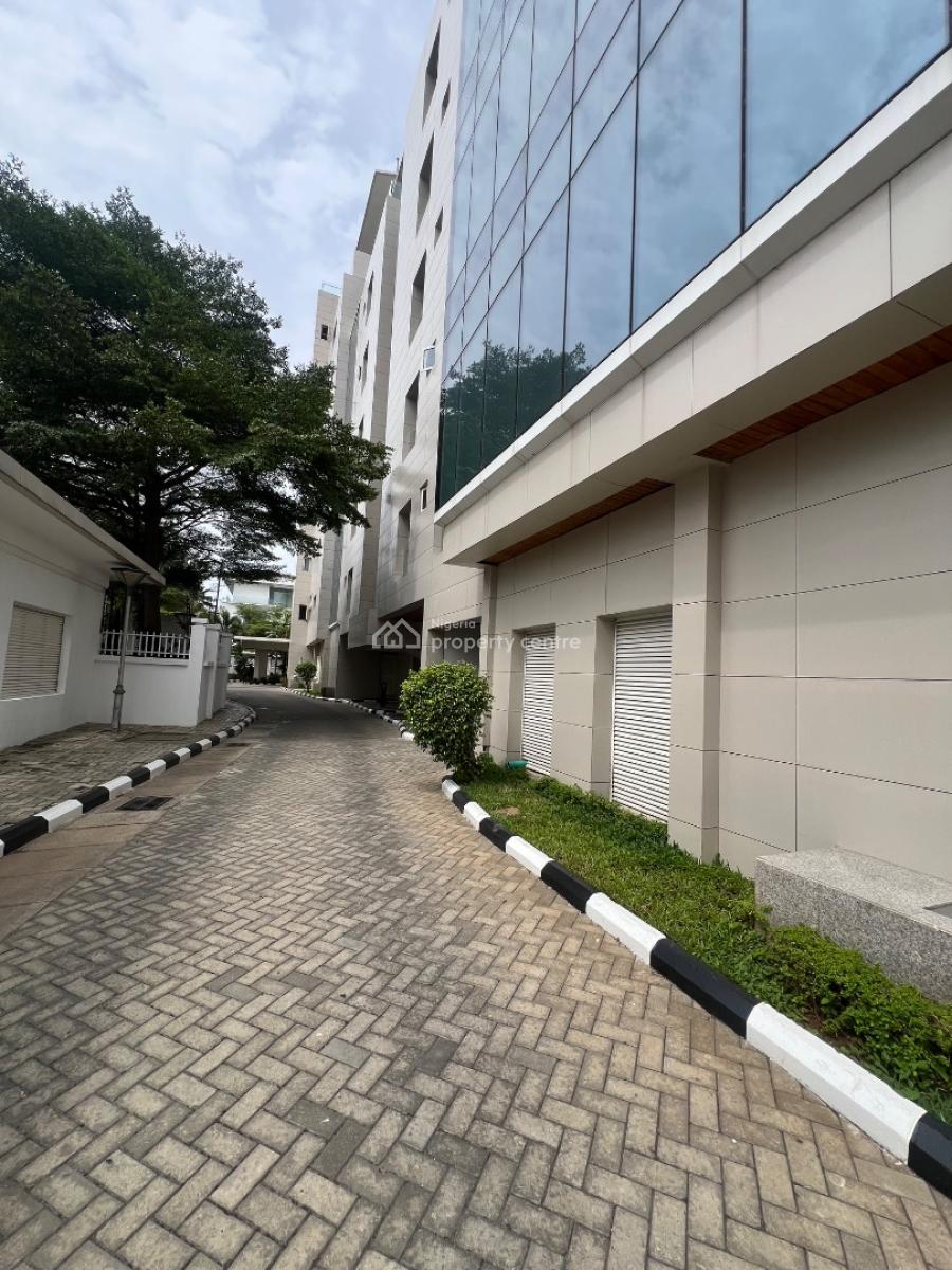 Luxury 3 Bedroom Apartment with a Bq, Banana Island, Ikoyi, Lagos, Flat / Apartment for Rent