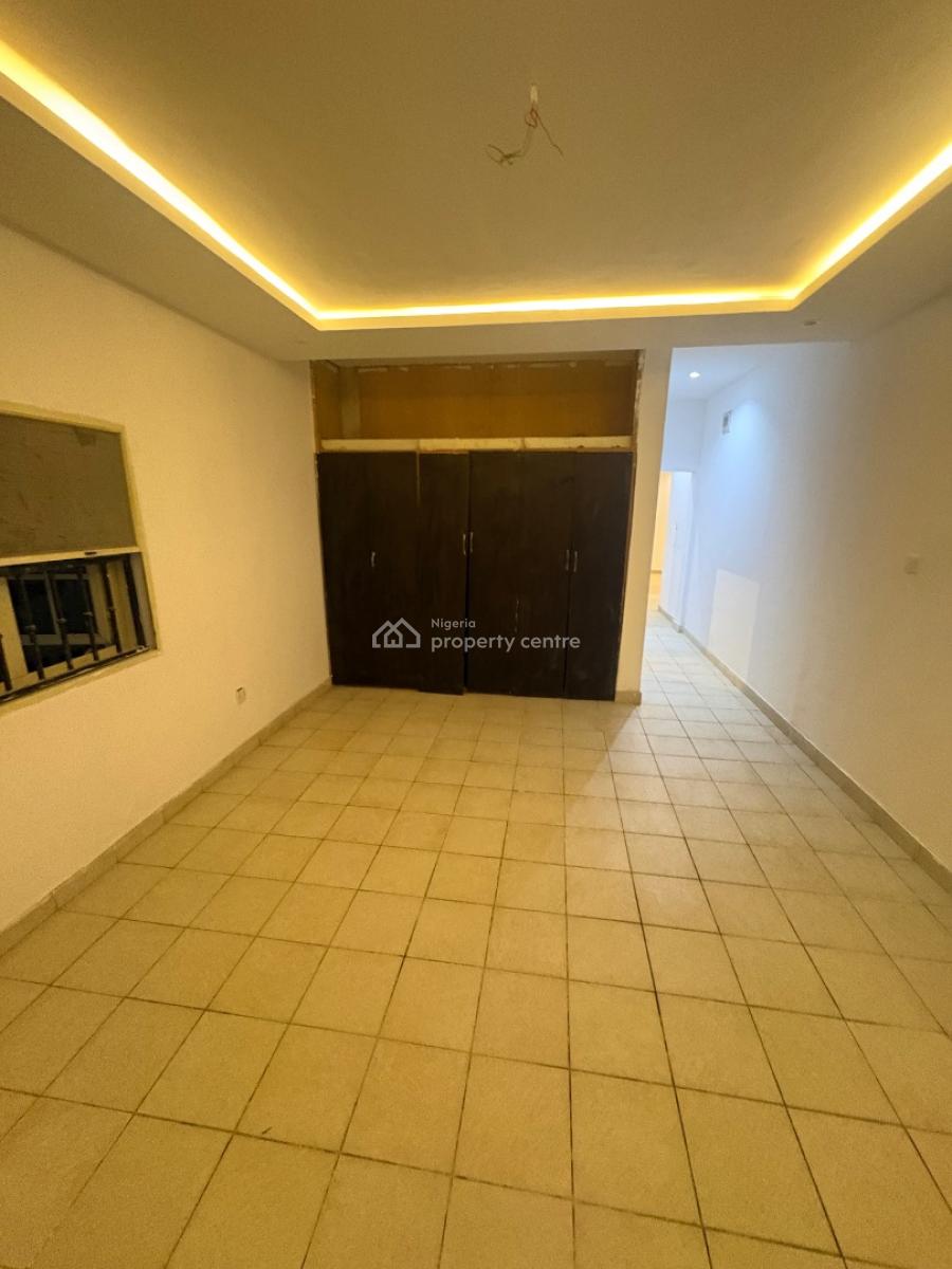 1 Bedroom/mini Flat, Ikota Villa Estate, Lekki Phase 1, Lekki, Lagos, Mini Flat (room and Parlour) for Rent