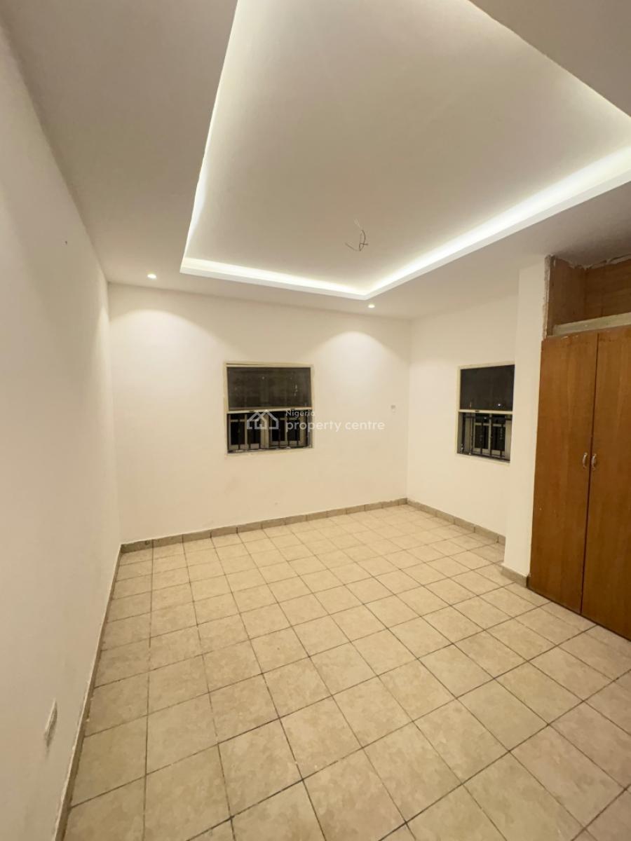 1 Bedroom/mini Flat, Ikota Villa Estate, Lekki Phase 1, Lekki, Lagos, Mini Flat (room and Parlour) for Rent