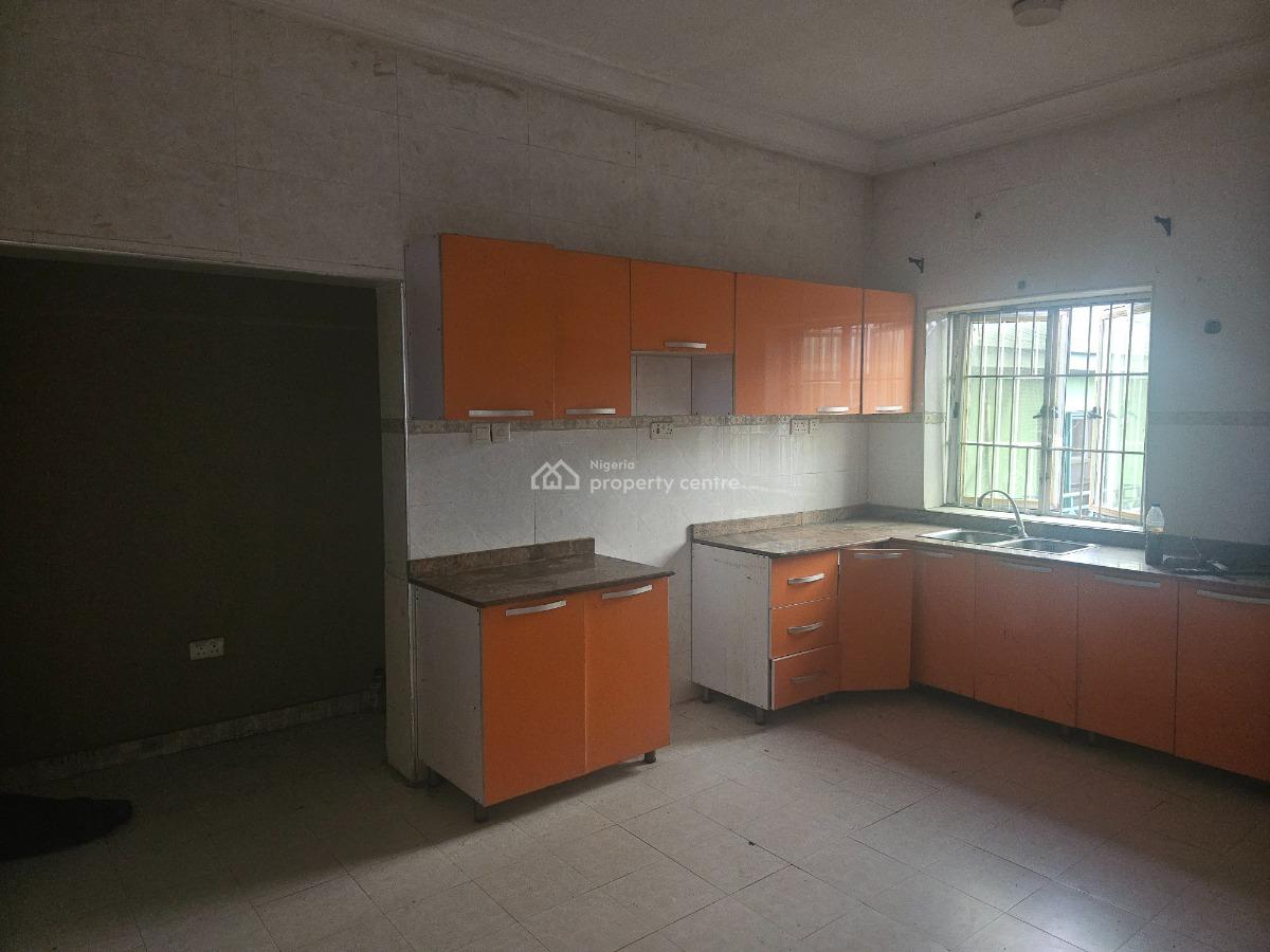 Service 2 (nos) 2 Bedroom Flats, Prince Ibrahim Odofin Street, Peaceville Estate, Idado, Lekki, Lagos, Flat / Apartment for Rent