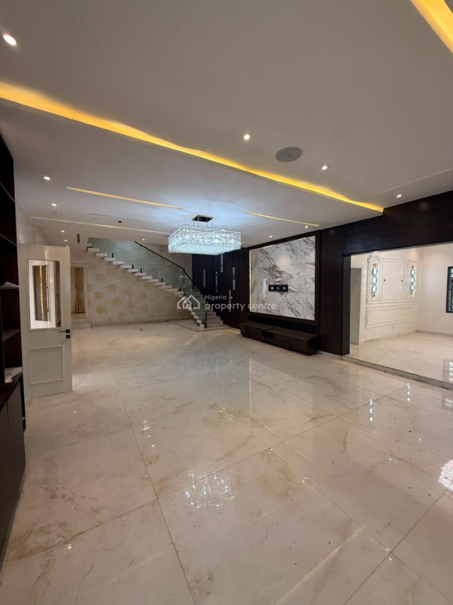 6bedroom Fully Detached Duplex with 2rooms Bq &sitting Rooms, Guzape, Guzape District, Abuja, Detached Duplex for Sale