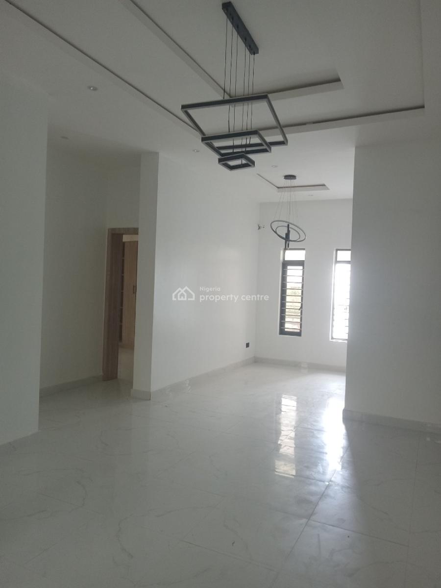 Excellent 2-bedroom Apartment in an Estate in a Serene Environment., Ogonbo, Ogombo, Ajah, Lagos, Flat / Apartment for Sale