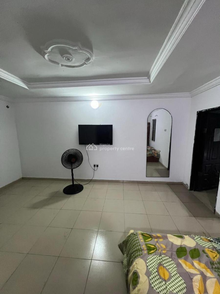 Fully Serviced Room Shared Apartment, Abraham Adesanya Estate, Off Ajah, Ajah, Lagos, Self Contain (single Rooms) for Rent