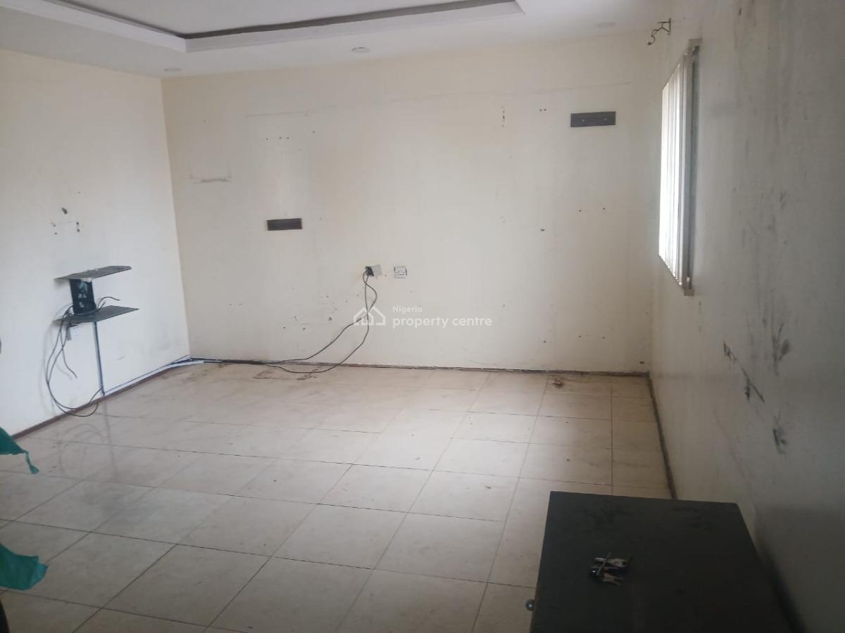 4 Bedroom Semi-detached House with a Room Bq, Dolphin Estate, Ikoyi, Lagos, Semi-detached Duplex for Rent