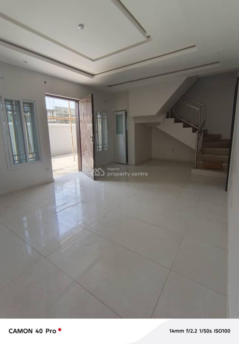 Well Maintained, Renovated 4 Bedroom Semi Detached Duplex with Bq, Chevron Alternative (tulips Heaven Estate, Lekki, Lagos, Semi-detached Duplex for Rent