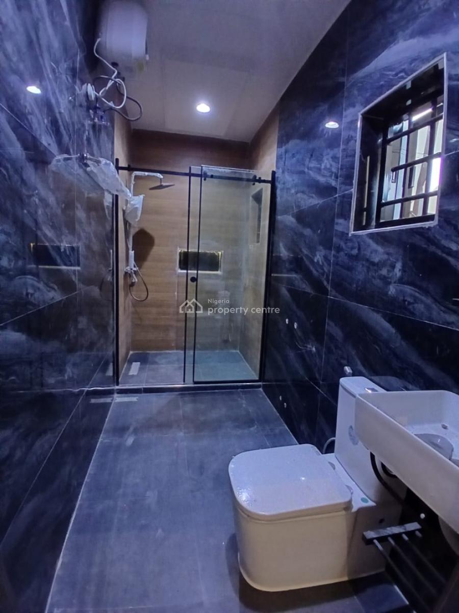 Seif Compound 3 Bedroom Duplex with Bq, Gra Phase 2, Magodo, Lagos, Semi-detached Duplex for Rent