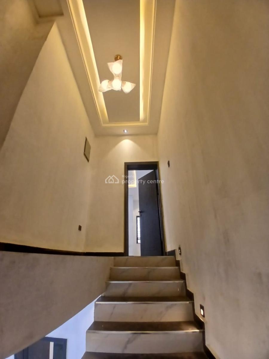 Seif Compound 3 Bedroom Duplex with Bq, Gra Phase 2, Magodo, Lagos, Semi-detached Duplex for Rent