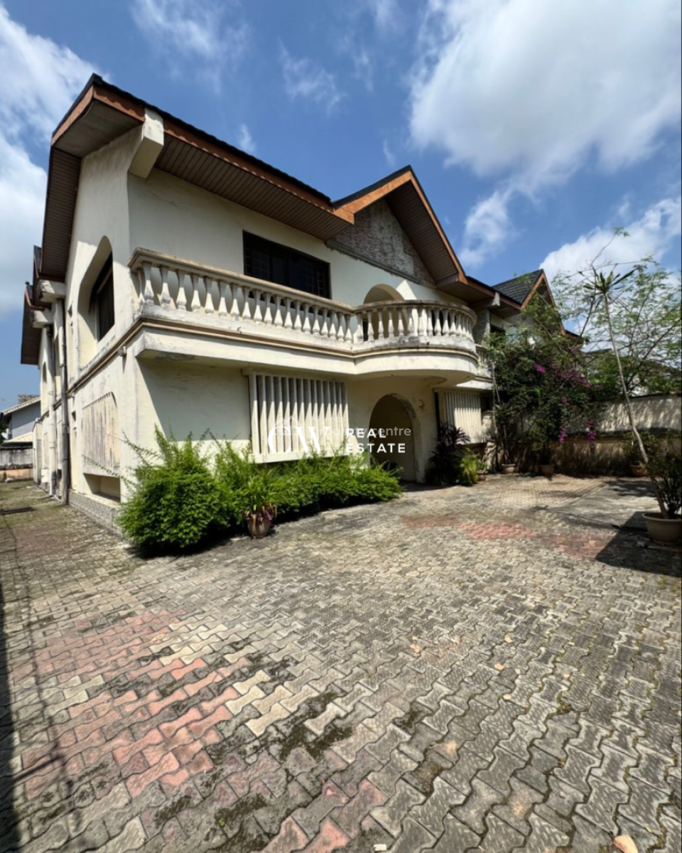 5-bedroom Semi-detached Duplexes, Lekki Phase 1, Lekki, Lagos, Semi-detached Duplex for Rent