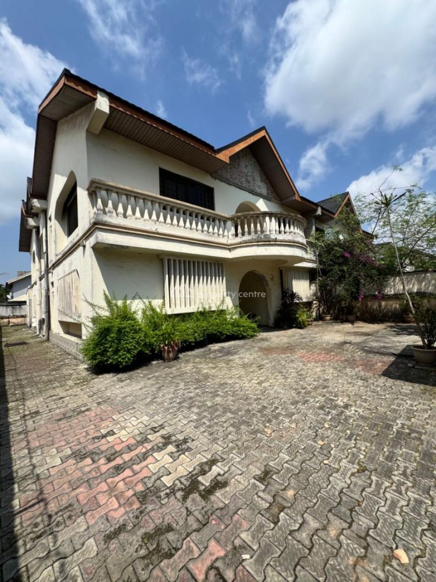 5-bedroom Semi-detached Duplexes, Lekki Phase 1, Lekki, Lagos, Semi-detached Duplex for Rent