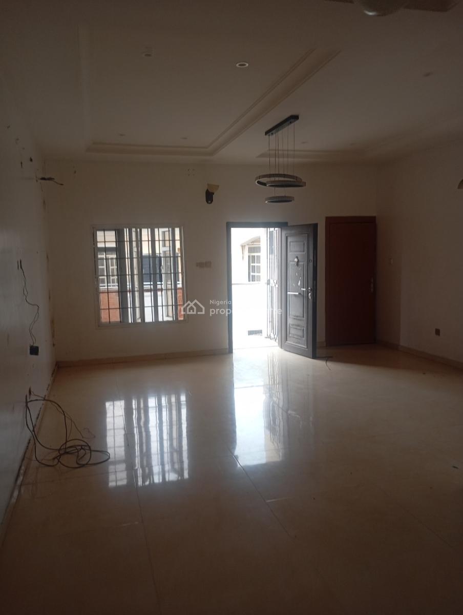 2 Bedroom Apartment, Ikota, Lekki, Lagos, Flat / Apartment for Rent