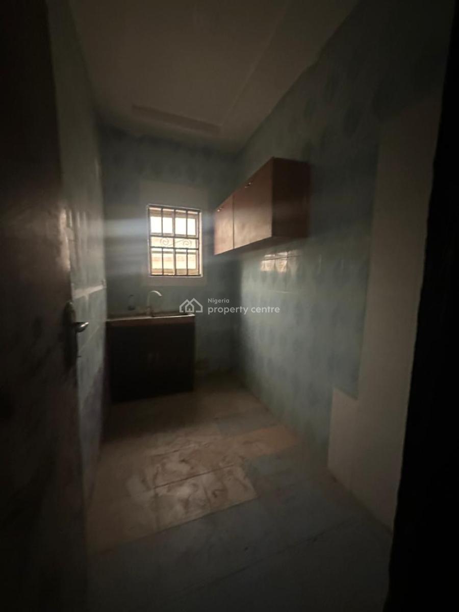Excellent Clean 1 Bedroom Apartment, By Sahara 4, Lokogoma District, Abuja, Flat / Apartment for Rent