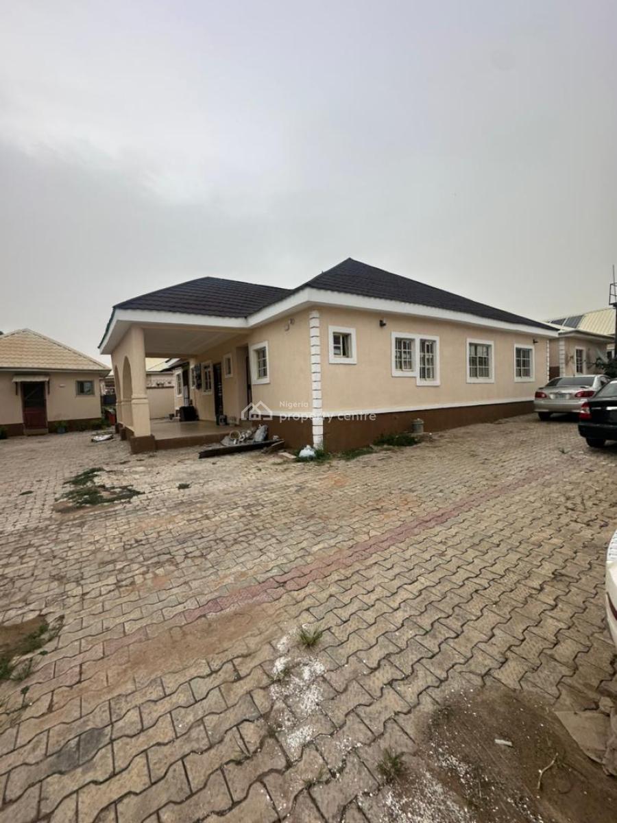Excellent Clean 1 Bedroom Apartment, By Sahara 4, Lokogoma District, Abuja, Flat / Apartment for Rent