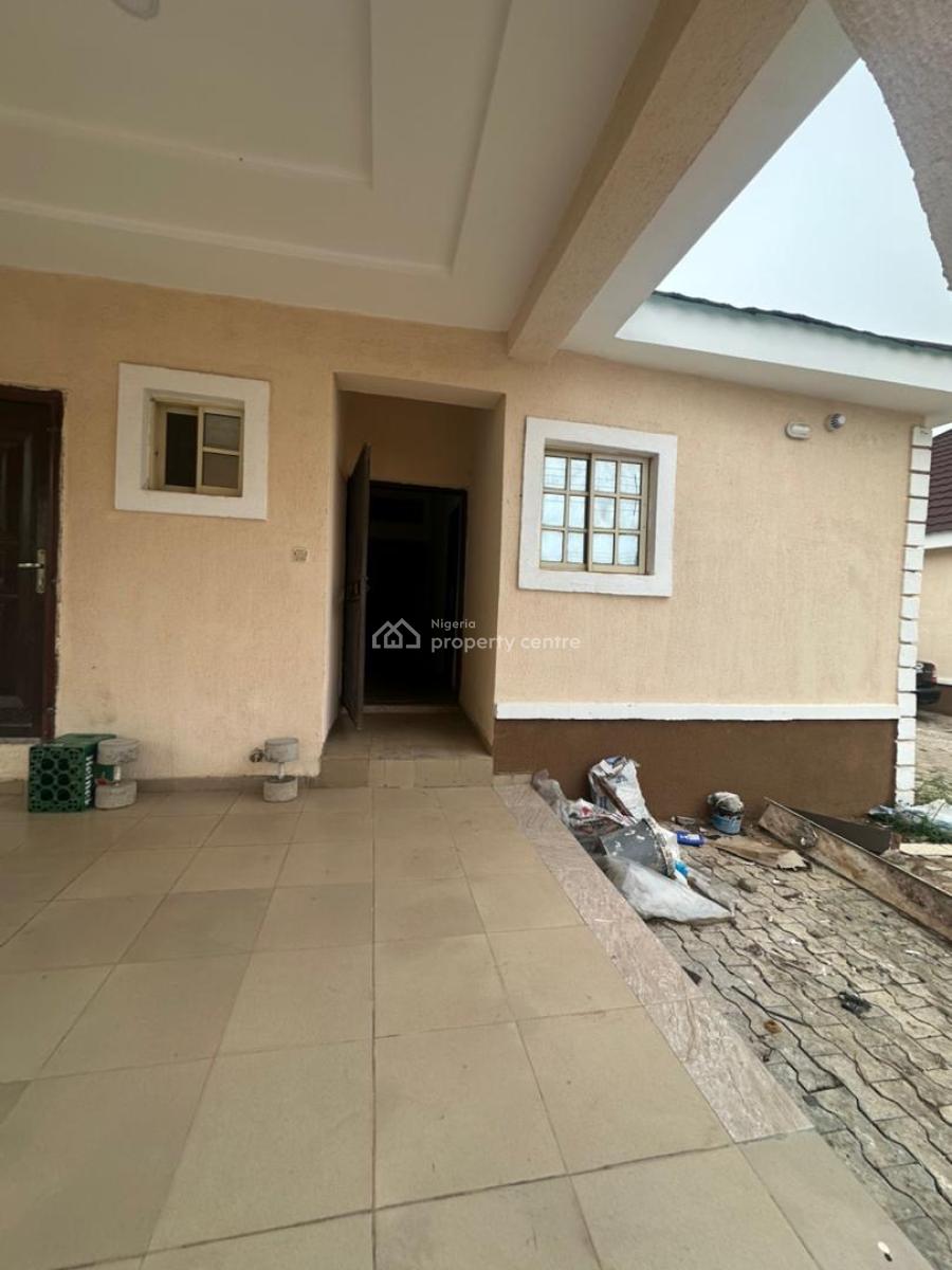 Excellent Clean 1 Bedroom Apartment, By Sahara 4, Lokogoma District, Abuja, Flat / Apartment for Rent
