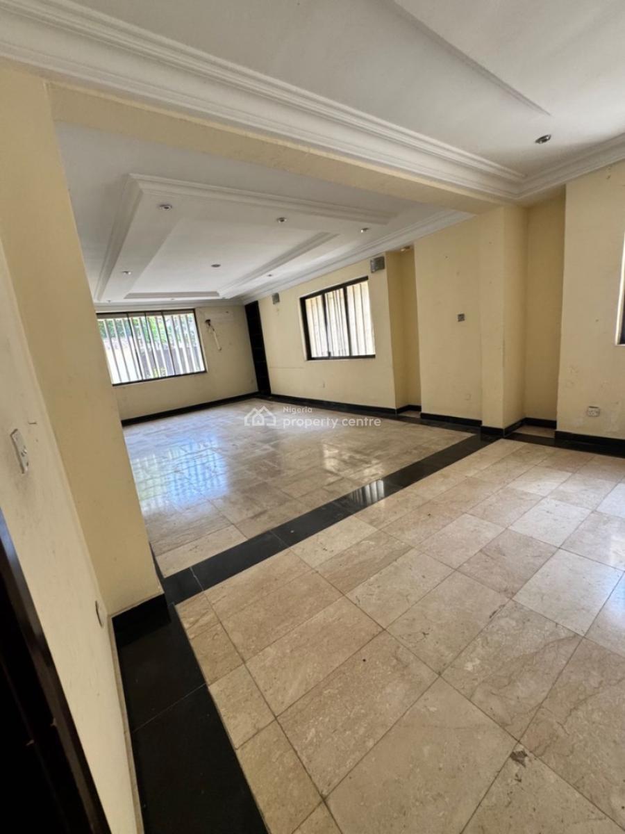 5-bedroom Semi-detached Duplexes, Lekki Phase 1, Lekki, Lagos, Semi-detached Duplex for Rent