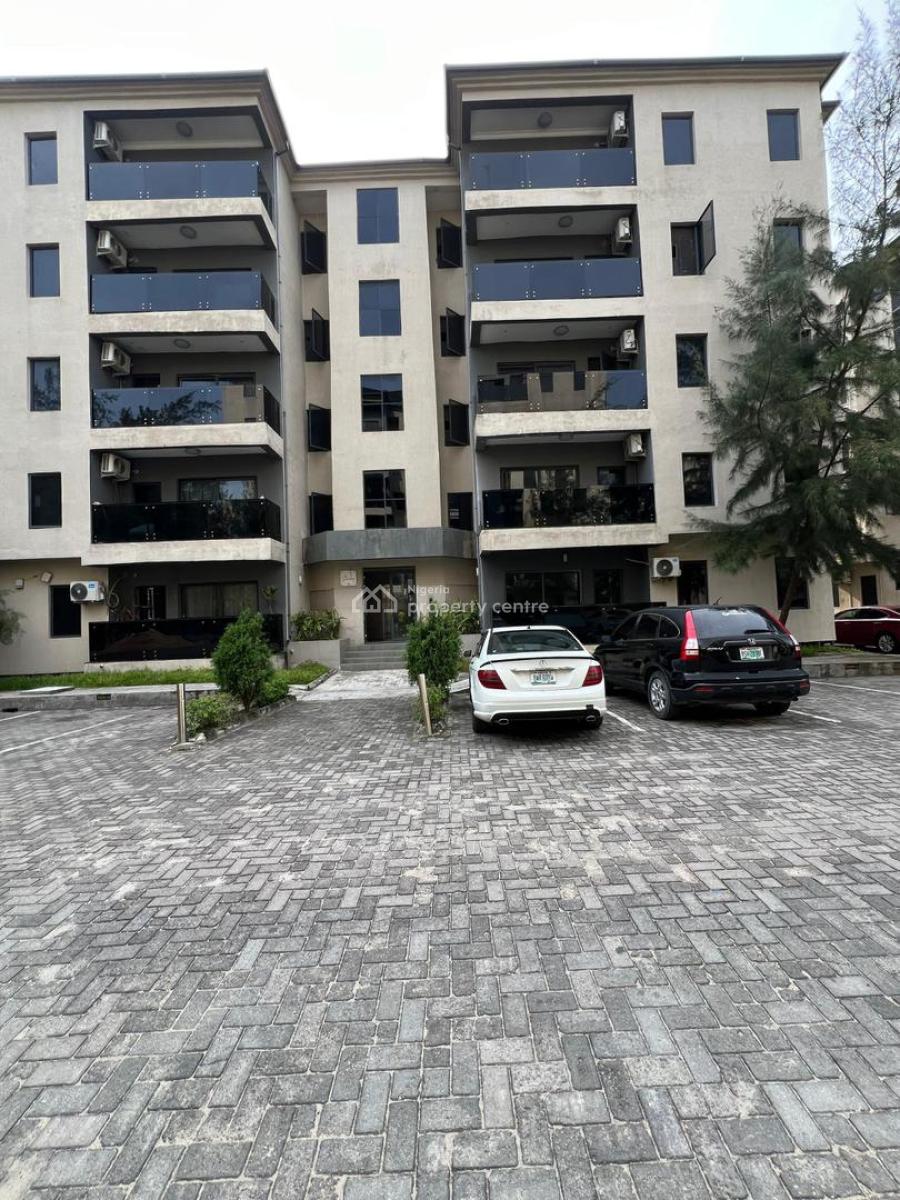 Spacious 3 Bedroom  Apartment in a Serene Environment., Ikota, Lekki, Lagos, Flat / Apartment for Sale