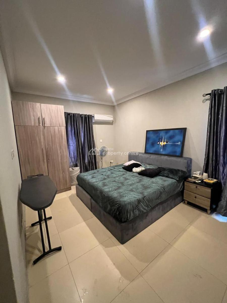 Spacious 3 Bedroom  Apartment in a Serene Environment., Ikota, Lekki, Lagos, Flat / Apartment for Sale
